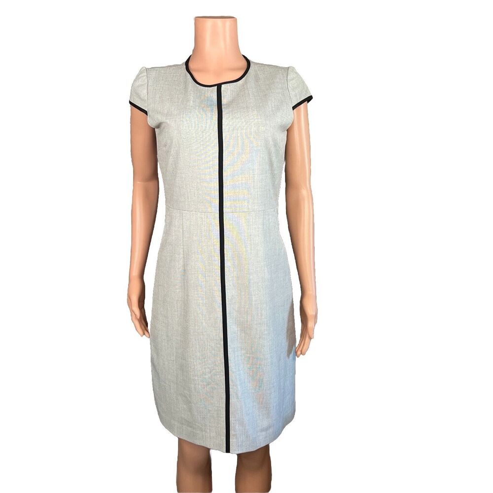 T Tahari Dress Womens Size 6 Gray Short Sleeve Crew Neck Pockets Zip Closure